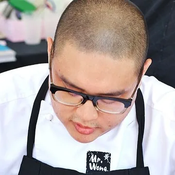 Dan Hong